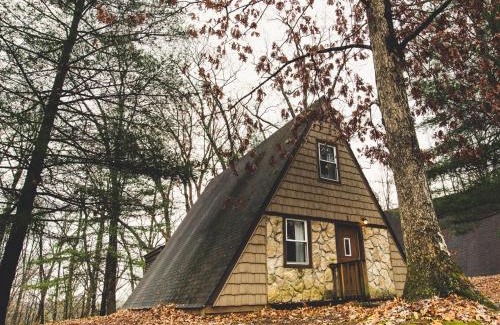 Logan House | A-Frame #06 - by The Chalets