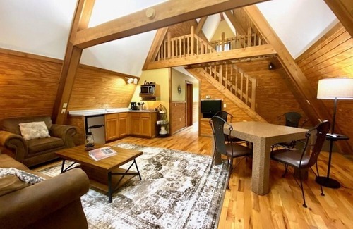 Logan Cabin | A-Frame #18 - Hosted by The Chalets