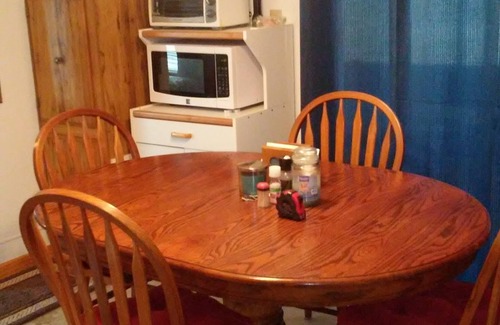 Chincoteague House | "A Gem By The Sea" for your family.n(New Housekeeping Service)nn