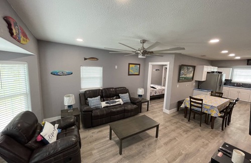 Aransas Pass House | A Goodnight