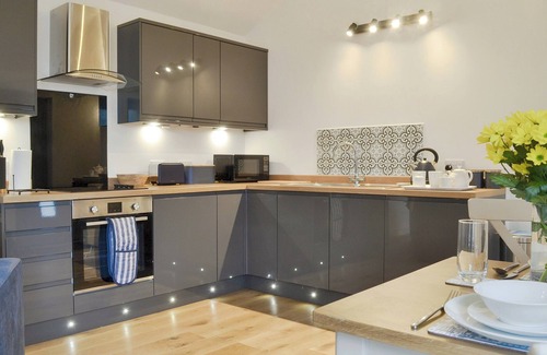 Holsworthy Cottage | A great choice for couples wanting a relaxing escape close to the coast.