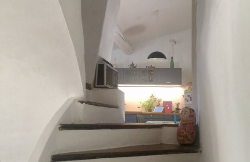 La Motte-dʼAigues House | A green setting in the heart of a Provencal village at the foot of the Luberon mountains