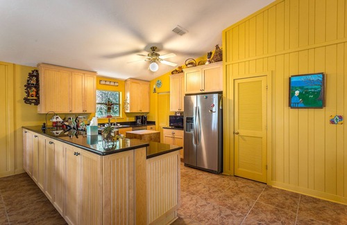 Panacea House | A Guest Key Getaway 3BR/2BA home with beach access