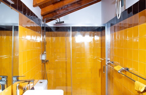 Sobrado Other | A Guesthouse With a View in a Fruit Farm in the Douro Valley