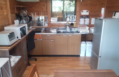 Kami Cottage | A guesthouse that rents out an entire building. It's a very pleasant place in the middle of nowhere. Please feel free to relax with your family and like-minded friends.