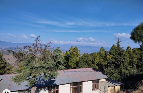 Ranikhet Villa | A heavenly himalayan getaway in complete solitude on a hill