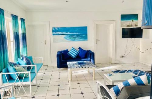 Redhill Apartment | A Heavenly View