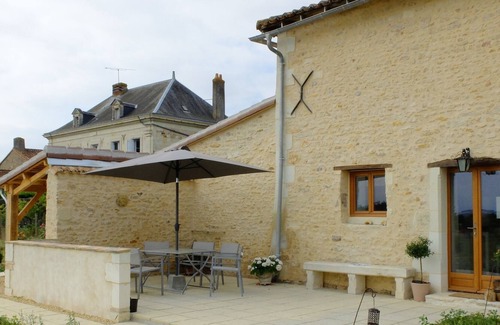 Oiron Cottage | A hideaway to allow you to rest, relax and enjoy this beautiful part of France