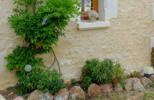 Oiron Cottage | A hideaway to allow you to rest, relax and enjoy this beautiful part of France