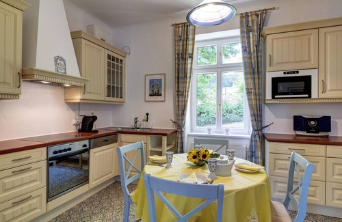 Modling Villa | A Holiday Dream next to Vienna