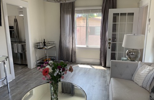 Alamitos Beach Apartment | A Home Away From Home