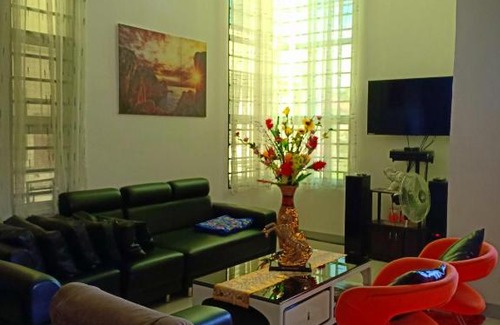 Lipa House | A home away from home