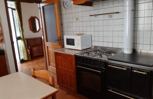 Cornuda House | A house in the vineyard