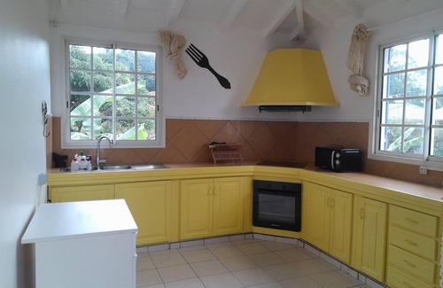 Lamentin House | A LA Campagne : Haut DE Villa Equipee, Spacieux, Tout Confort
