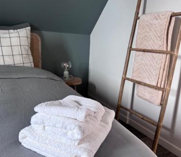 Equemauville Apartment | A La Gravure d'Honfleur