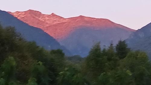 Tarascon-sur-Ariege House | A LA JOIE DE VIVRE Chez l'habitant