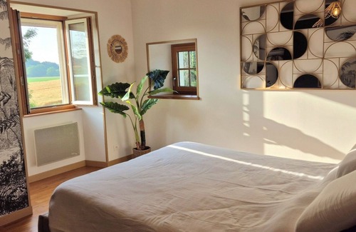 Lorigne Bed & Breakfast | A la Jolie Campagne - bed and breakfast with breakfast and swimming pool