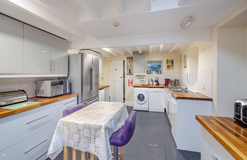 Harlech Cottage | A large detached mansion with open fire and cinema room.