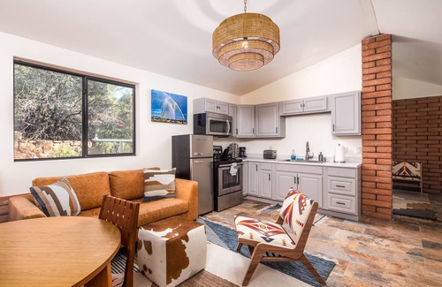 Sedona Villa | A large luxury red rock escape. Minutes from hiking! Pool, hot tub, and yoga