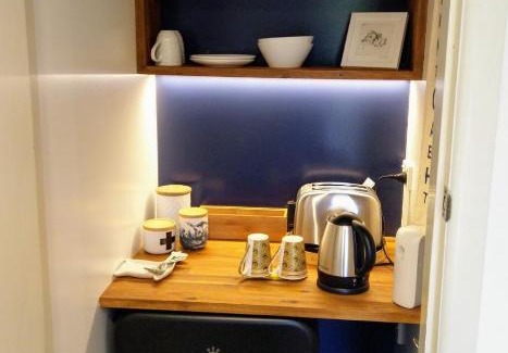 Napier Apartment | A little bit of country on the city's doorstep