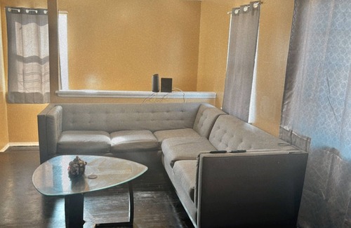 Queens Apartment | A little piece of home