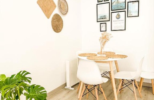 Cee Apartment | A Lobeira Grande by ALÔGA