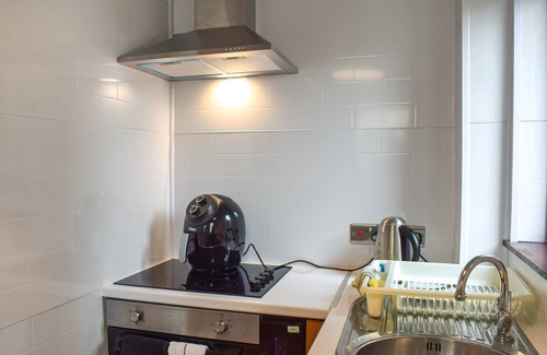 Largs Cottage | A lovely ground floor apartment with private entrance.