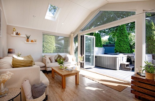 Brayford Cabin | A luxury, pet friendly retreat, in North Devon. 20% discount until June 30th