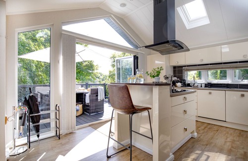 Brayford Cabin | A luxury, pet friendly retreat, in North Devon. 20% discount until June 30th
