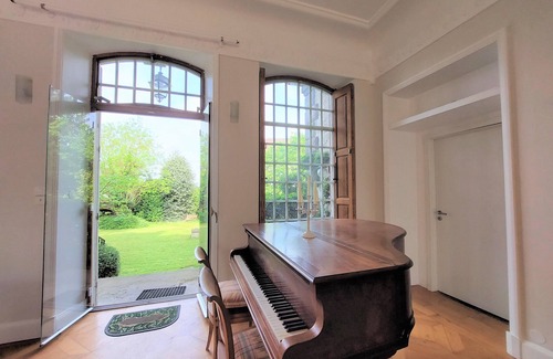 Sand House | A magnificent manor house in Alsace near Strasbourg