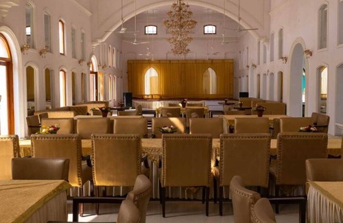 Kashipur Hotel | A Mansion