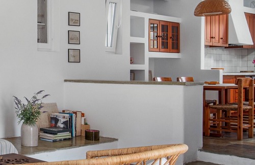 Serifos House | a mediterranean home near the beach/ Avlomonas Serifos