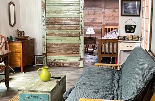 Ruffin Cabin | A Minimalist Fancy! A cute place to lay your head and take a short shower.