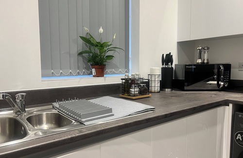 Birmingham House | A modern 3bed House nr Central Birmingham|Free Parking