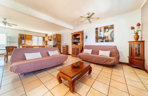 Saint-Leu Apartment | A moins de 5 minutes du lagon ! Appartement cosy vue mer à 180 degrés