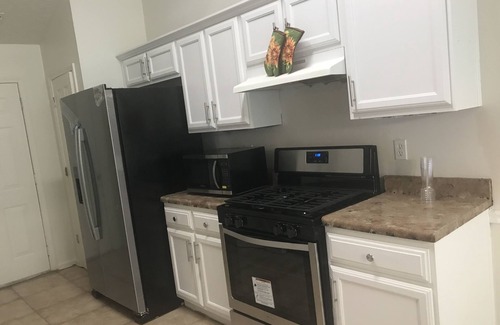 McDonough House | A much needed place to relax close to town