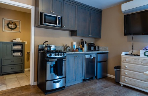 Paso Robles Apartment | A-n-D Suites in Paso Robles Wine Country for Comfort and Convenience!
