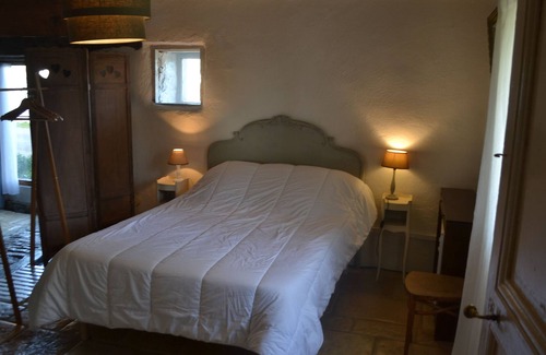 Saint-Ythaire Cottage | A nest in the stable