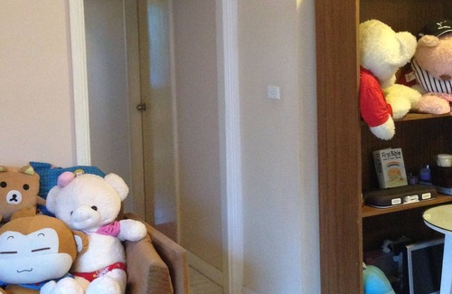 Beverly Hills House | A nice and clean cottage suitable for couple with one - two children.