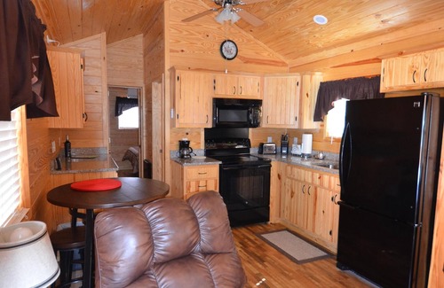 Christopher Creek Cabin | A one bedroom, one bathroom cabin overlooking Christopher Creek.