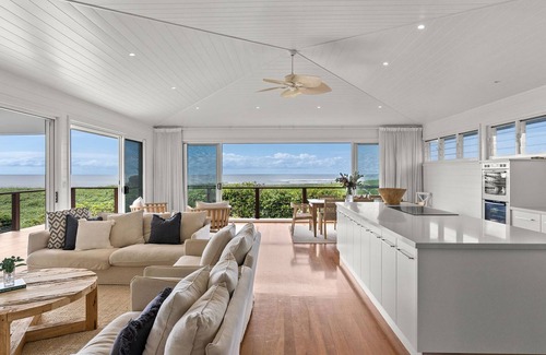 North Creek House | A PERFECT STAY - The Beach House