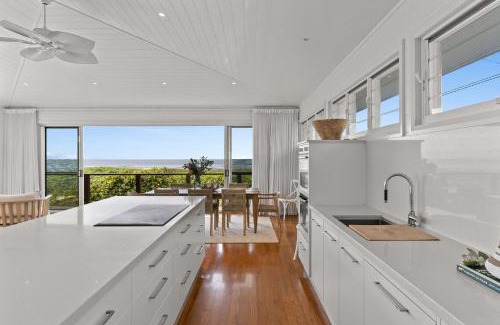 North Creek House | A Perfect Stay - The Beach House