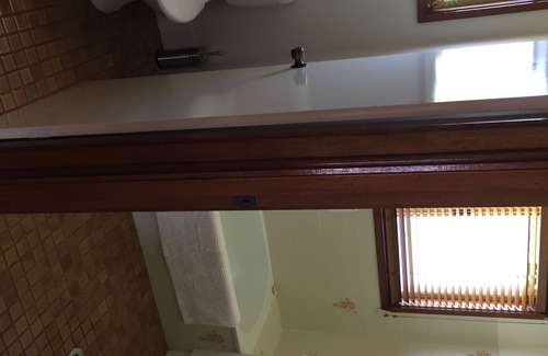 Mount Austin Villa | A Place to Stay in Wagga