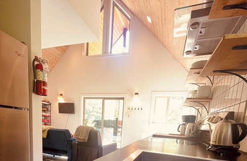 Eastsound House | A private getaway just minutes from beaches, lakes and town.