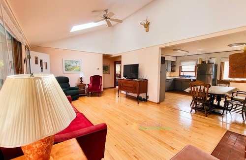 Northport House | A private ranch home on Lake Michigan with stunning sunrise views.