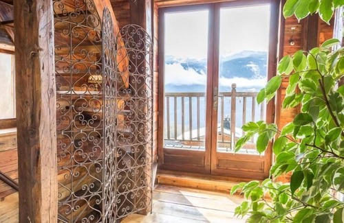 Great Alpine Road House | A Proximité du Domaine Renommé des 3 Vallées , de Champagny en Vanoise (domaine sk