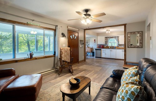 Matamoras Cottage | A Quaint Escape!