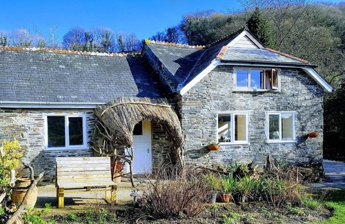 Morwellham Cottage | A quaint, riverside family cottage nestled in the heart of Tamar River Valley