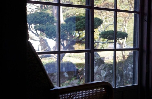 Chino House | A quaint space renovated from a 120yearold folk / Chino Nagano
