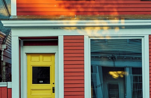 Stonington Apartment | A quintessential New England experience awaits you @ Little Red in Stonington CT